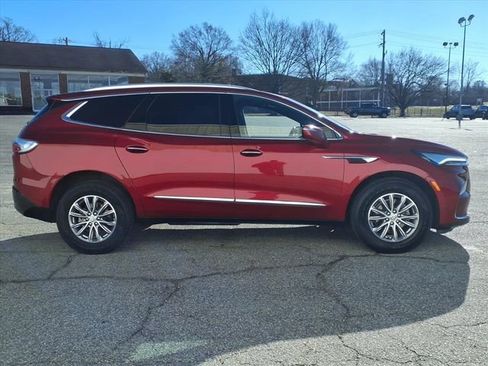 Certified 2024 Buick Enclave Premium image 6