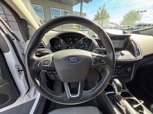 Used 2019 Ford Escape SE AWD/4WD image 14