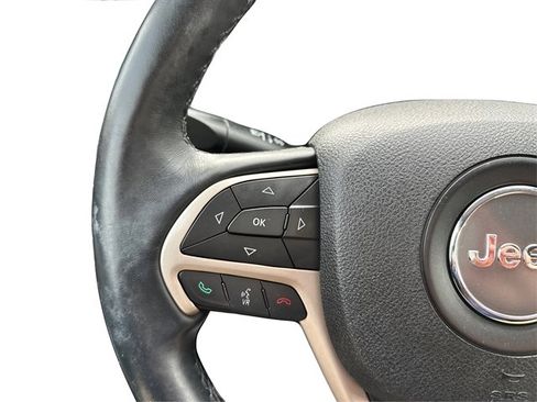 Used 2014 Jeep Cherokee Latitude w/ Cold Weather Group image 36