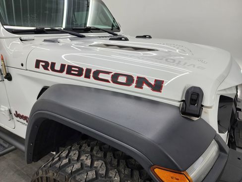 Used 2020 Jeep Wrangler Unlimited Rubicon w/ LED Lighting Group AWD/4WD image 24