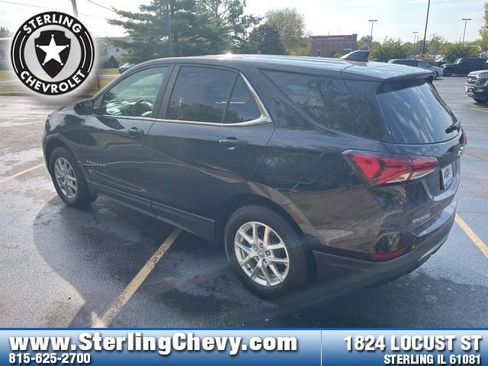 Used 2023 Chevrolet Equinox LT image 3