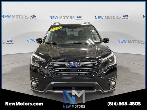 Used 2023 Subaru Forester Limited AWD/4WD image 8