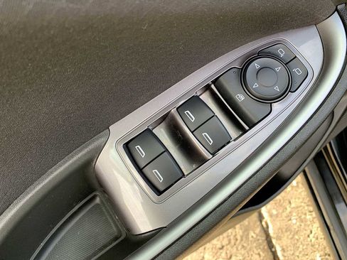 Used 2022 Chevrolet Malibu RS image 21