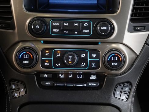 Used 2018 GMC Yukon Denali w/ Denali Ultimate Package AWD/4WD image 26