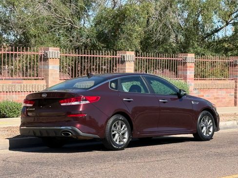 Used 2020 Kia Optima LX FWD image 10