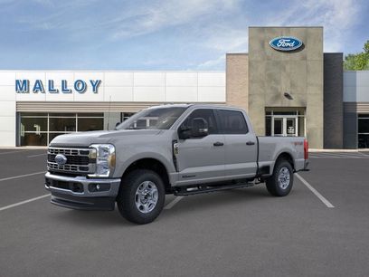 New 2026 Ford F250 XLT w/ FX4 Off-Road Package