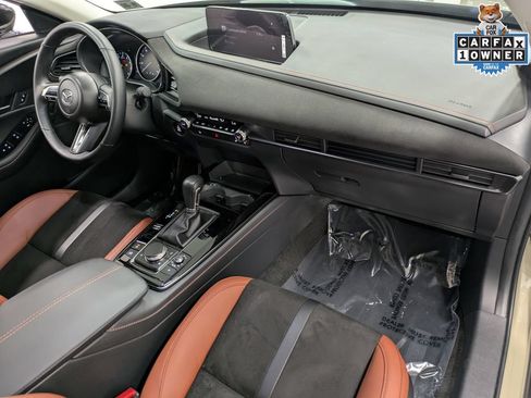 Certified 2025 MAZDA CX-30 Carbon AWD/4WD image 30