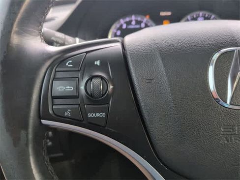 Used 2020 Acura MDX FWD image 26