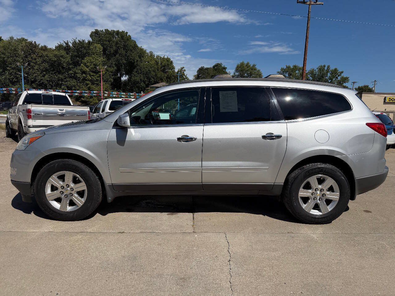 Used 2012 Chevrolet Traverse LT AWD/4WD image 4