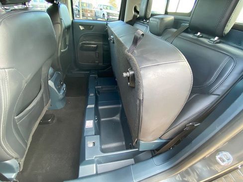 Certified 2024 Ford Maverick Lariat w/ Black Appearance Package image 43