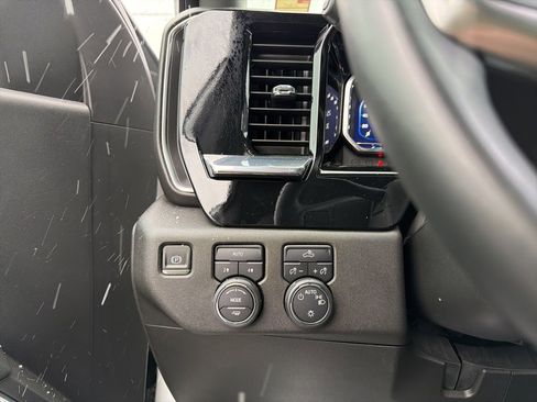 Certified 2024 Chevrolet Silverado 1500 LT image 30