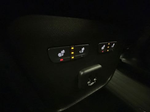 Used 2020 GMC Terrain Denali w/ Denali Premium Package image 21