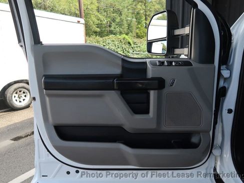 Used 2019 Ford F250 XL w/ Power Equipment Group image 13