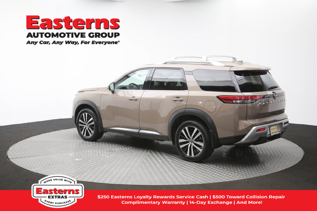 Used 2023 Nissan Pathfinder Platinum w/ Cargo Package AWD/4WD image 67