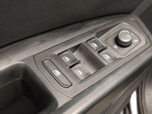 Used 2019 Volkswagen Atlas SEL R-Line image 27