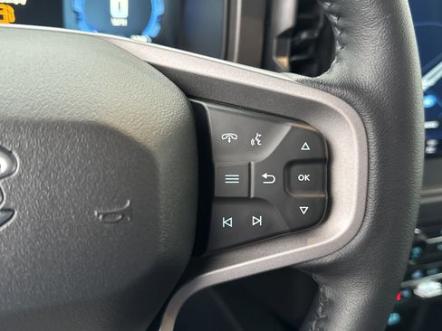 New 2025 Ford Bronco Badlands image 30