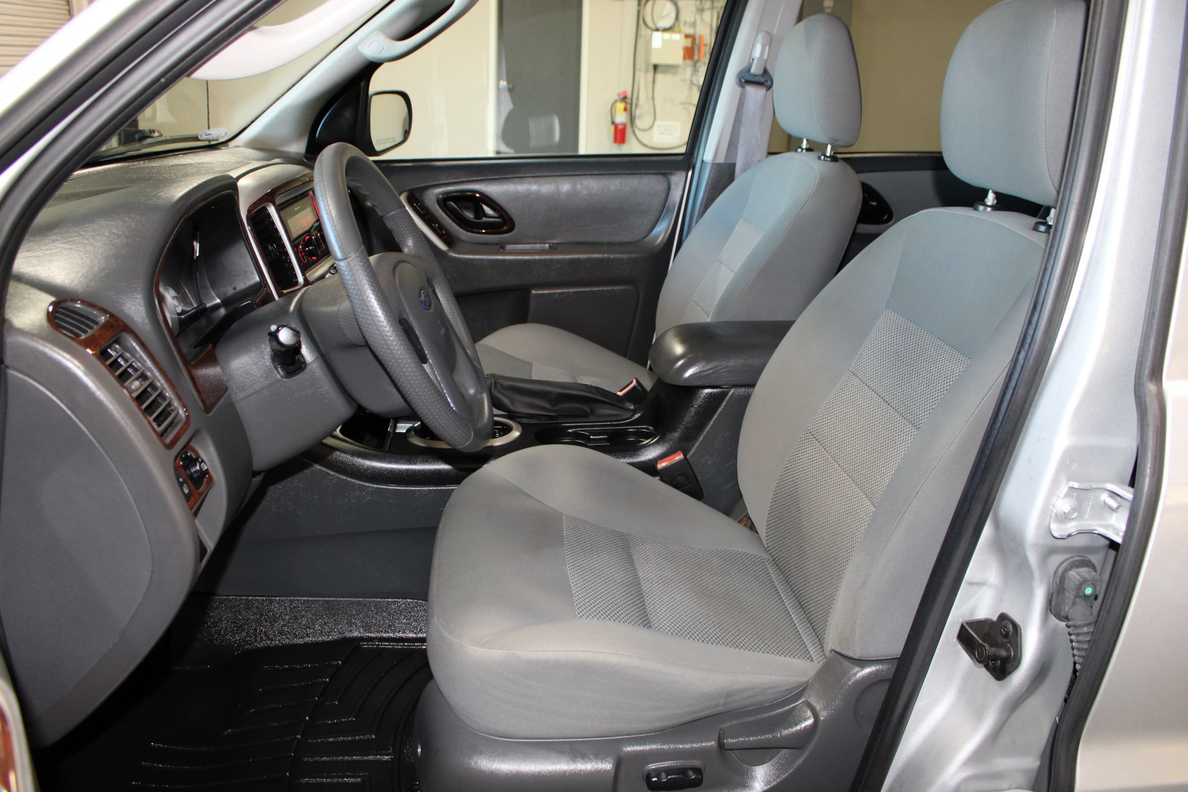 Used 2006 Ford Escape XLT FWD image 18