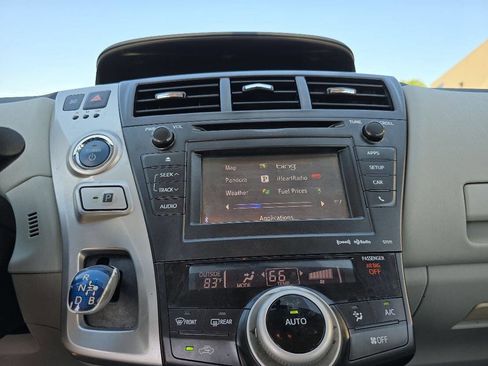 Used 2012 Toyota Prius V Three image 30