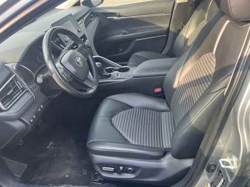 Used 2024 Toyota Camry SE FWD image 7