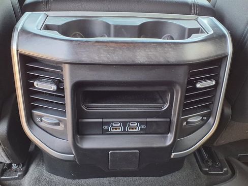 Used 2023 RAM 1500 Big Horn AWD/4WD image 16
