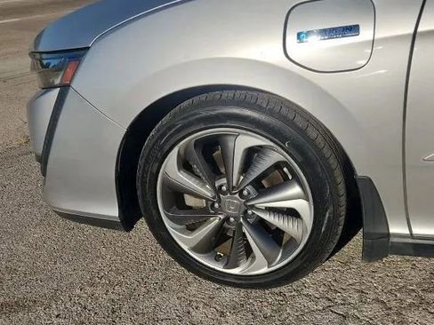 Used 2018 Honda Clarity Touring image 20