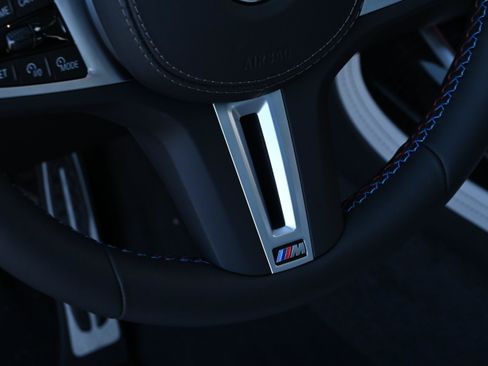 Used 2026 BMW X7 M60i AWD/4WD image 26
