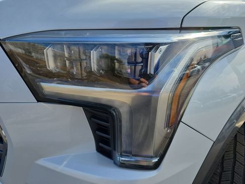 Certified 2023 Toyota Sequoia Limited w/ Tow Technology Package image 33