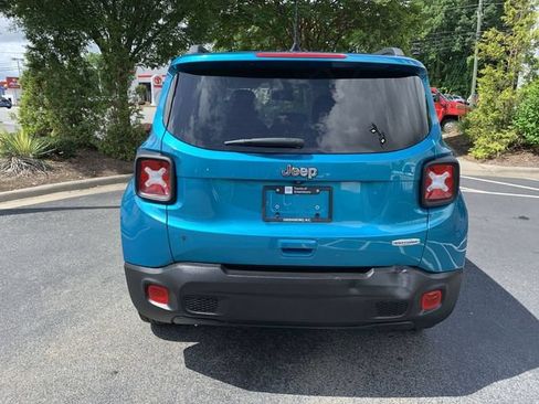 Used 2019 Jeep Renegade Latitude FWD image 7