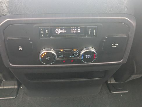 Used 2023 Ford Expedition Platinum image 21