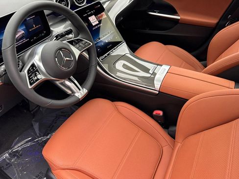 New 2026 Mercedes-Benz C 300 Sedan image 4