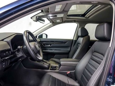 Used 2025 Honda CR-V EX-L image 13