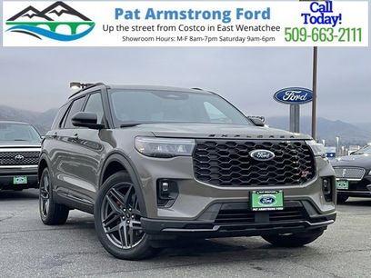 New 2026 Ford Explorer ST w/ Sun And Sound Package