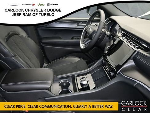 New 2025 Jeep Grand Cherokee Altitude image 50