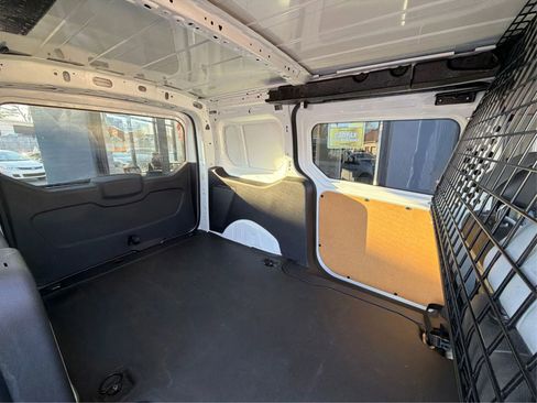Used 2017 Ford Transit Connect XL image 14