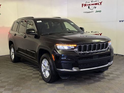 Used 2025 Jeep Grand Cherokee L Laredo image 2