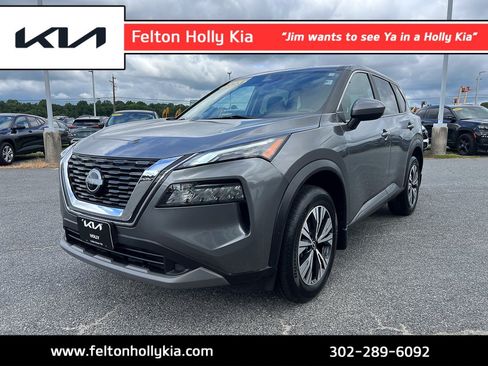 Used 2023 Nissan Rogue SV AWD/4WD image 1