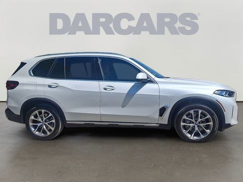 Used 2026 BMW X5 xDrive40i AWD/4WD image 7