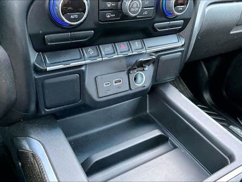 Used 2022 Chevrolet Silverado 1500 LT Trail Boss image 16