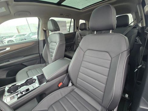 New 2026 Volkswagen Atlas SEL image 26