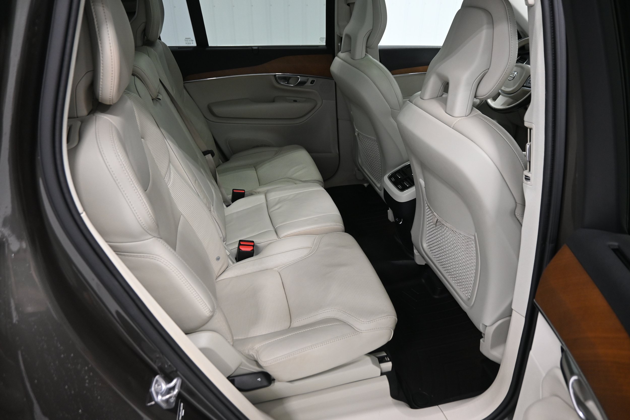 Used 2018 Volvo XC90 T6 Inscription w/ Convenience Package AWD/4WD image 31