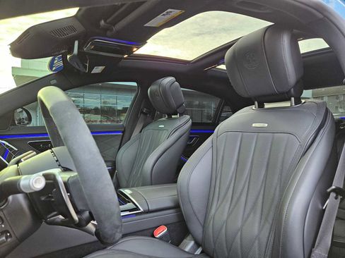 Used 2025 Mercedes-Benz S 63 AMG S image 25