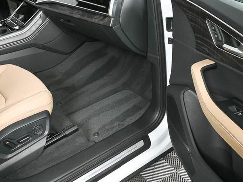 New 2025 Audi Q7 3.0T Premium Plus image 27