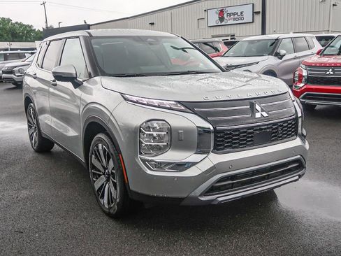 New 2025 Mitsubishi Outlander AWD image 7