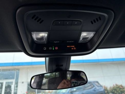 Used 2023 Chevrolet Traverse LT w/ LPO, Floor Liner Package AWD/4WD image 18