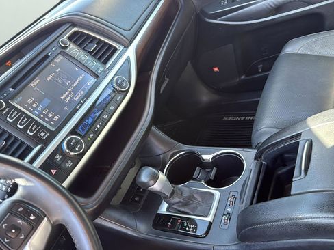 Used 2015 Toyota Highlander Limited image 21