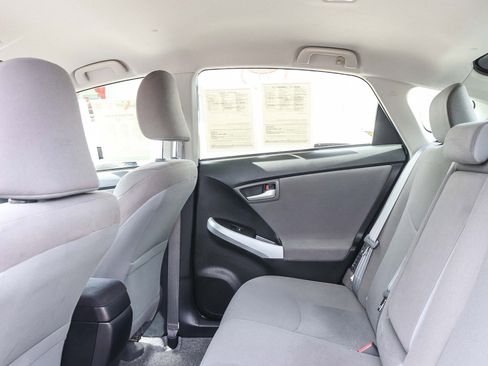 Used 2013 Toyota Prius Two image 21