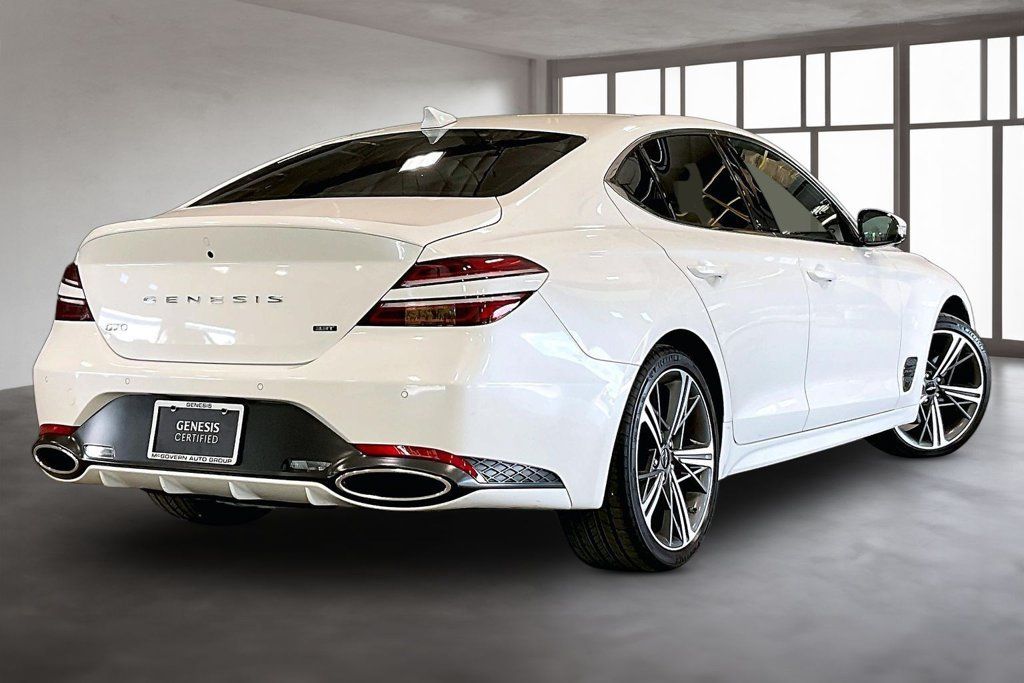 Used 2025 Genesis G70 3.3T Advanced w/ Sport Prestige Package RWD image 7
