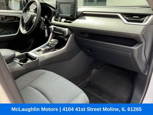 Used 2019 Toyota RAV4 LE w/ All Weather Liner Package image 9