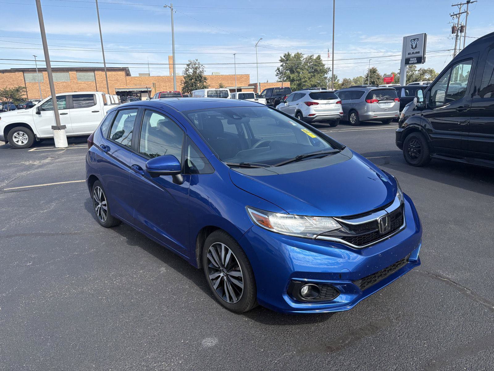 Used 2018 Honda Fit EX image 2