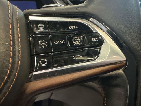 Used 2023 Jeep Grand Cherokee Summit w/ Advanced Protech Group IV image 15